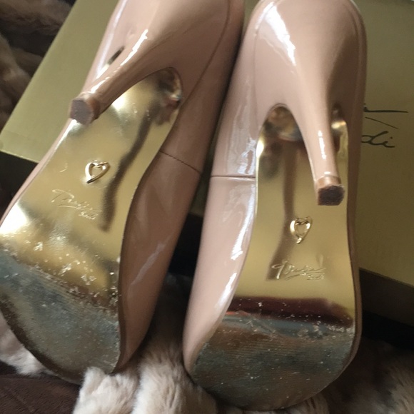 Open toe heels - Picture 5 of 6